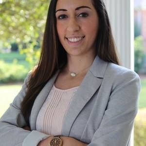 Meet your Posher, Julia